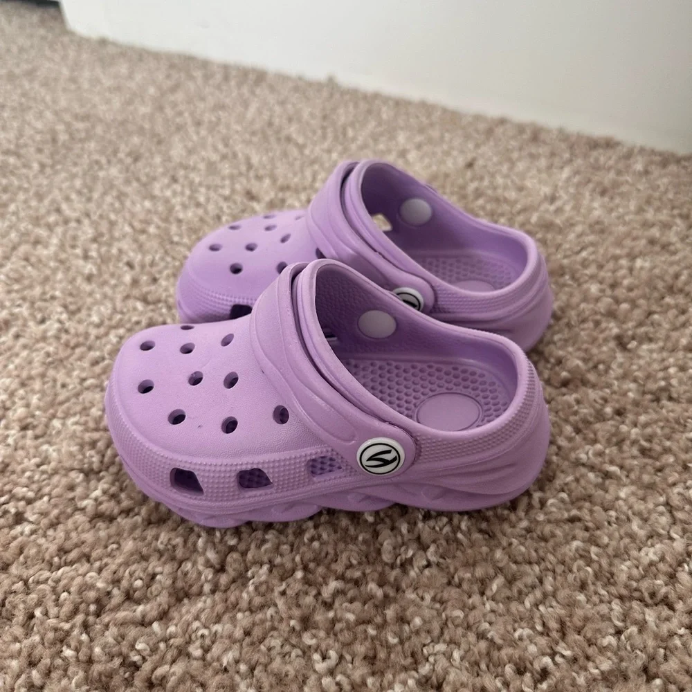 Kids Purple Clogs